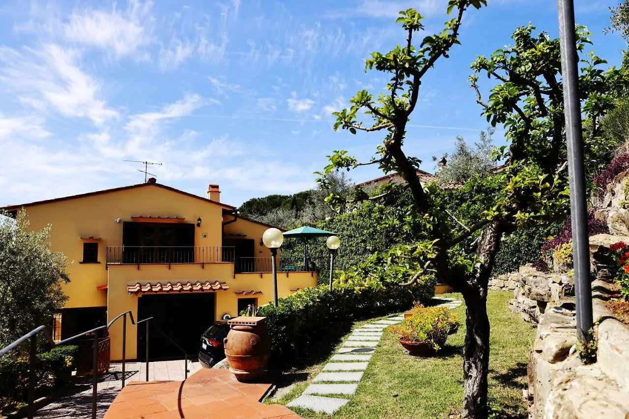 Bed And Berli Bed & Breakfast Sesto Fiorentino Italy