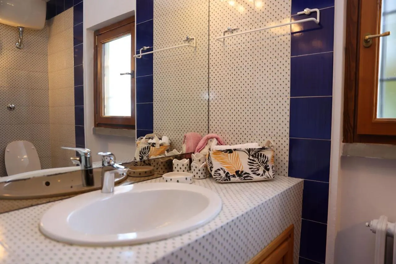 Bed And Berli Bed & Breakfast Sesto Fiorentino Italy